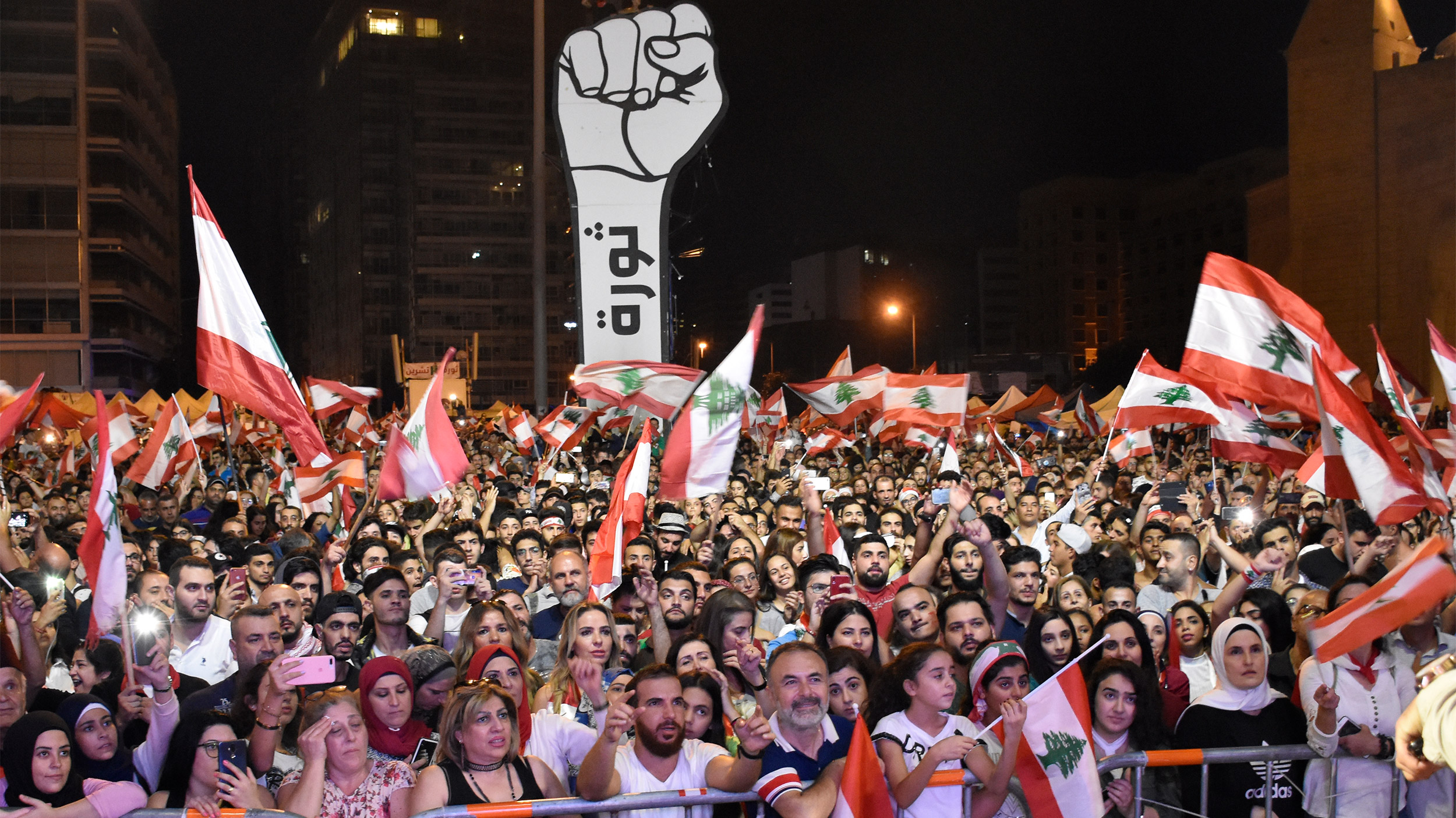 الأزمة اللبنانية: هل تنقذ خطة التعافي الاقتصادي لبنان من الغرق؟