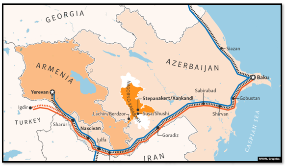 مخطط لطريق وسكة حديد يربطان ناخيتشفان مع أذربيجان عبر ممر زانجيزور (المصدر،The Armenian Mirror Spectator(